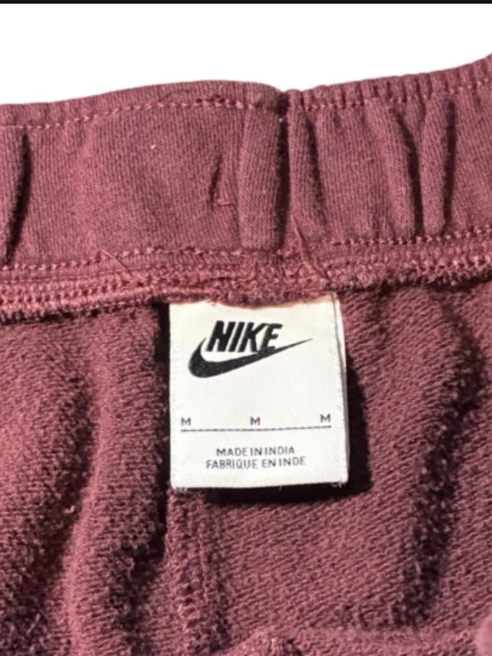 Women’s Nike Fleece Mid Rise Joggers - Medium - Picture 2 of 6